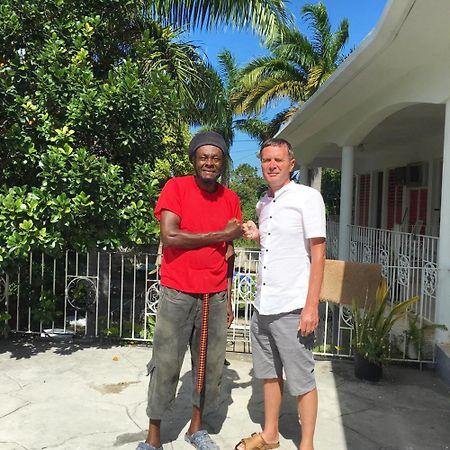 African Symbol Guest House Montego Bay Exterior foto