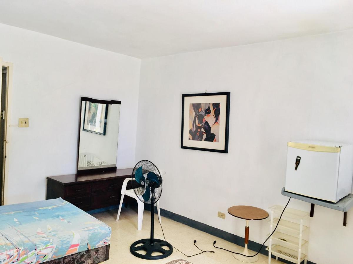 African Symbol Guest House Montego Bay Exterior foto