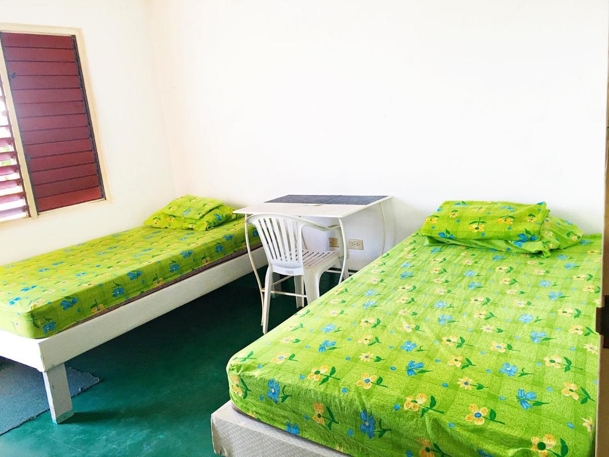 African Symbol Guest House Montego Bay Exterior foto